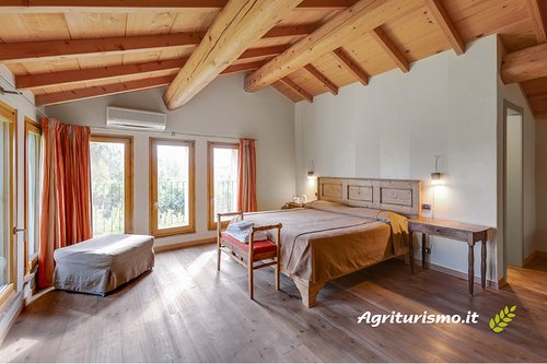 Agriturismo Cascina Girolda A Peschiera Del Garda Verona Veneto